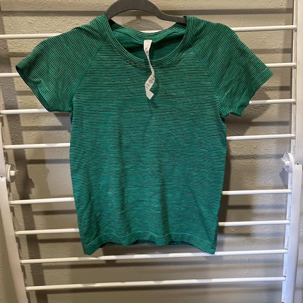Lululemon Run Swiftly Race Length T Shirt